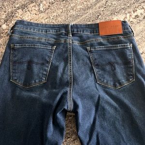 LUCKY Low Rise Lolita Skinny Jean Dark Wash Size 10/30. Like new condition!